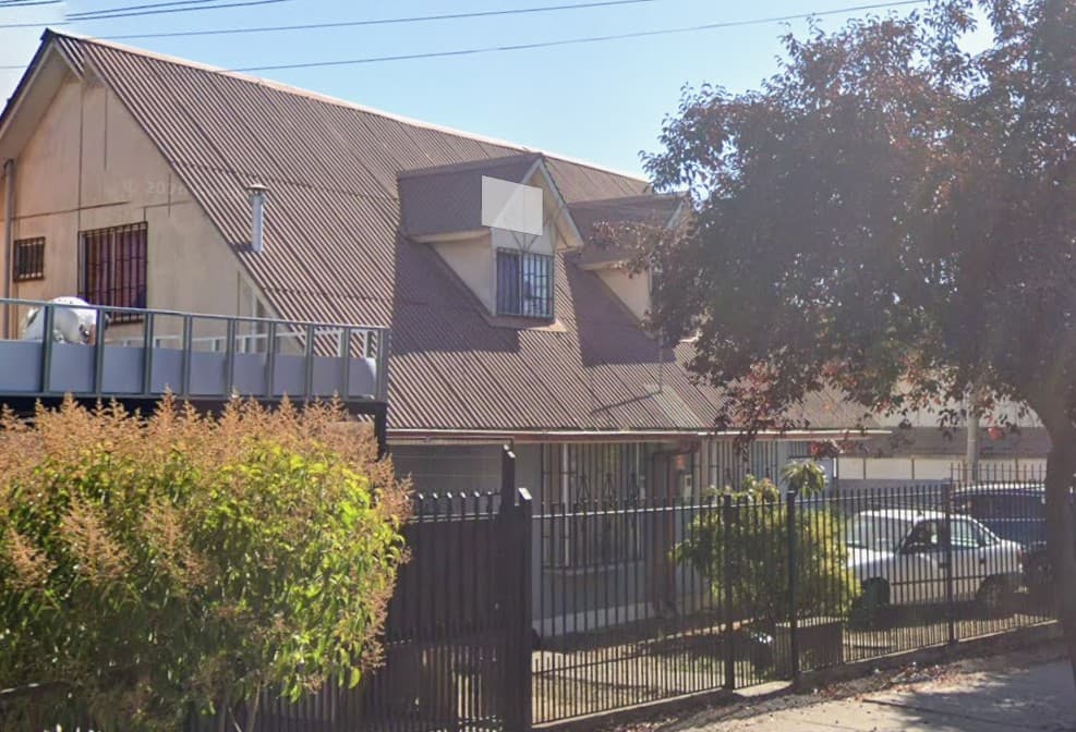 Casa de dos pisos en Villa Lomas de Lircay, Talca